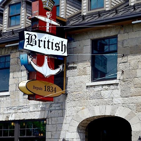 British Hotel And Public House Гатино Экстерьер фото